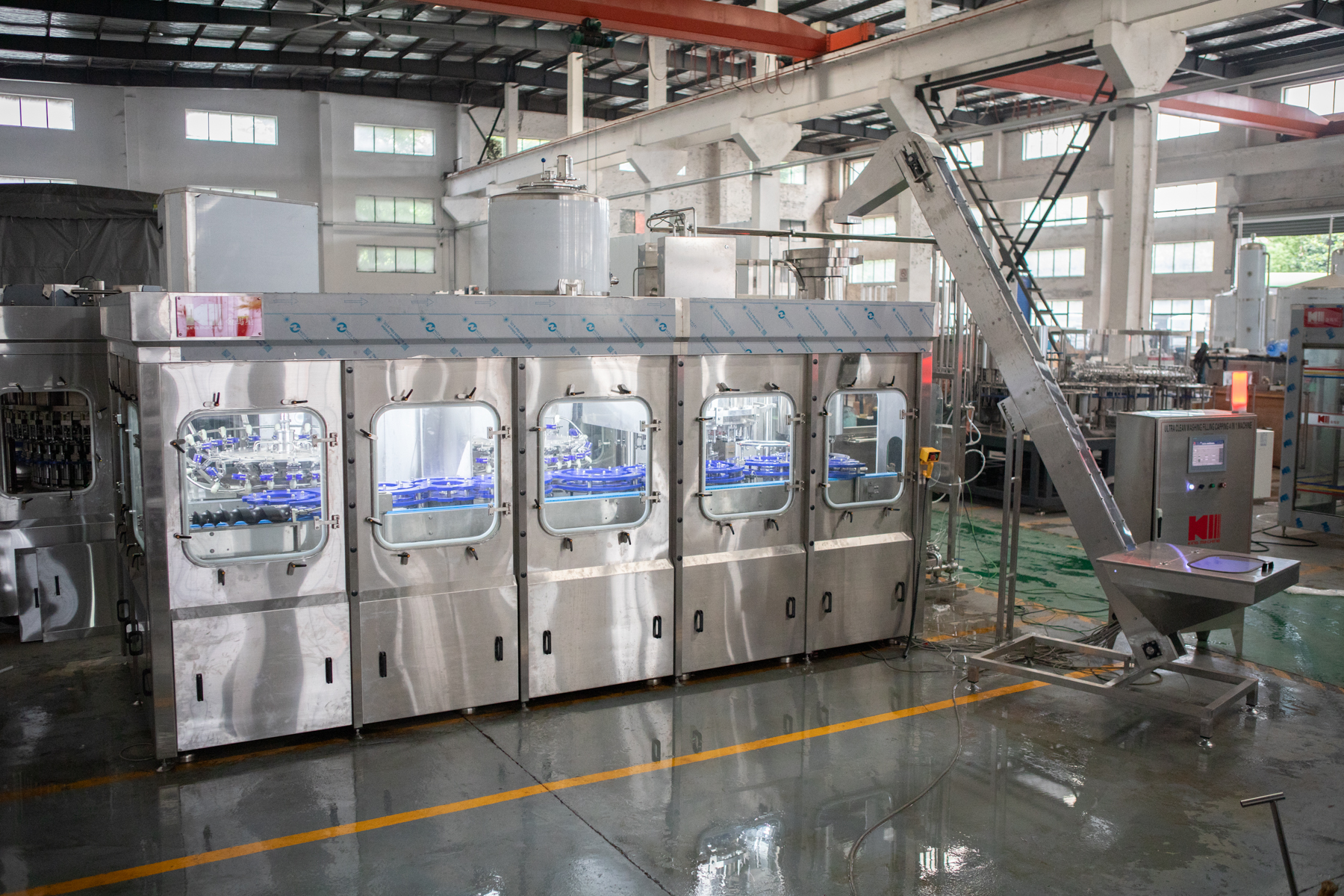 M&aacute;quinas de enchimento ass&eacute;pticas