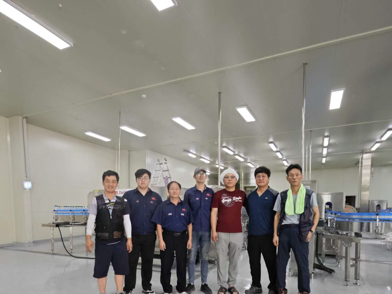 Linha de preenchimento e embalagem de garrafas de estima&ccedil;&atilde;o